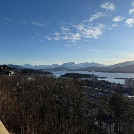 Modern And With A View Apartament