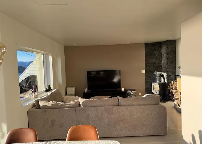 Modern And With A View *